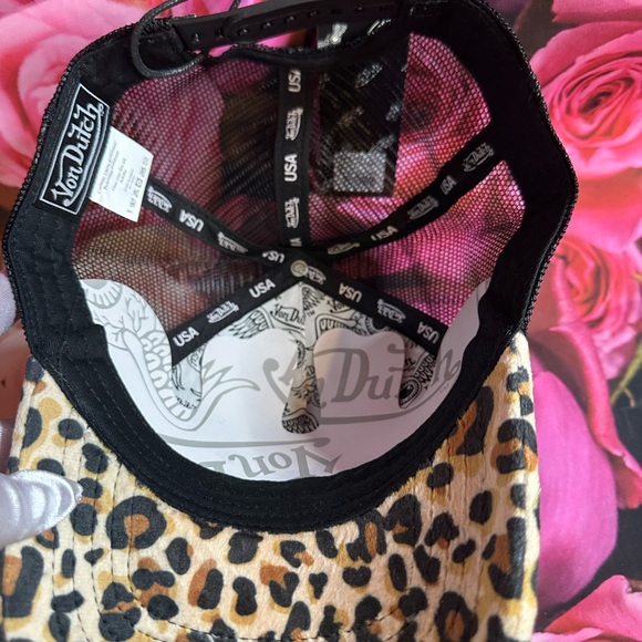Von Dutch Animal Print Trucker Hat - Picture 6 of 12
